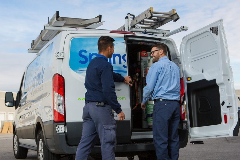 2 Commercial HVAC Workers - Sprinbank Mechanical Commercial HVAC Company Toronto